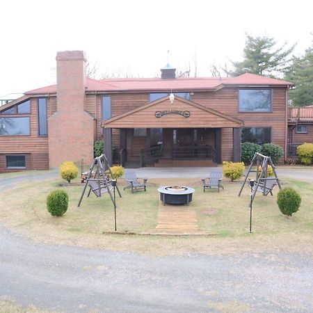 Bent Mountain Lodge Роанок Екстер'єр фото